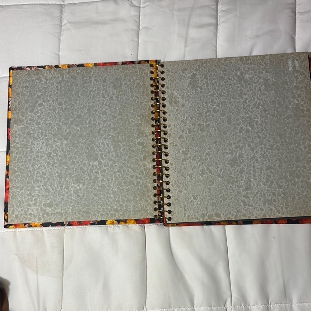 Vintage Floral Spiral Photo Album/ Notebook - Picture 5 of 11